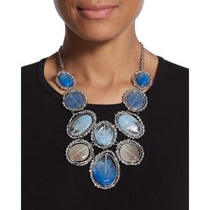 Chico's Zolla Blue Bib Necklace with silver 🌀